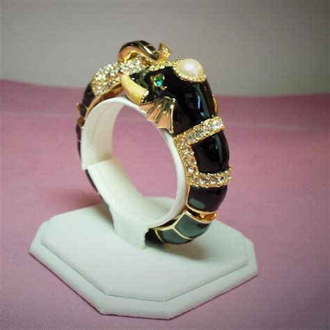 vintage black enamel elephant rhinestone hinged bangle bracelet