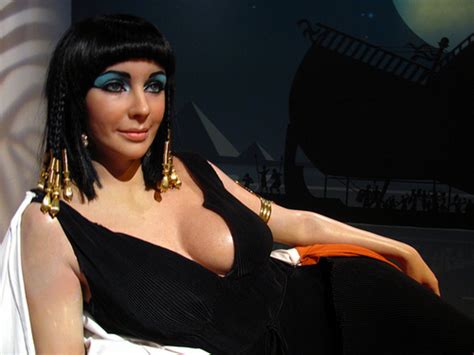 cleopatra facts pictures and dress ancient egyptian queen hubpages