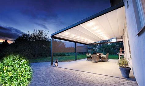 great reasons  installing retractable awnings   home  decorative