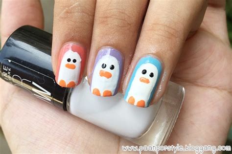 nailstyle colorful penguin