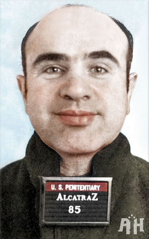 1932 mobster al capone begins serving an 11 year sentence for income tax evasion in a federal