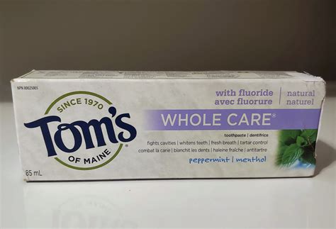 tom s of maine whole care fluoride natural toothpaste