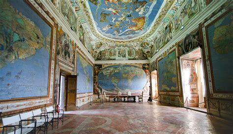 surface fragments palazzo farnese