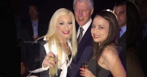 Oops Bill Clinton S Latest Photo Op Such Unfortunate Irony