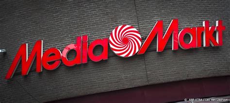 mediamarkt overweegt overnemen winkels failliete bcc