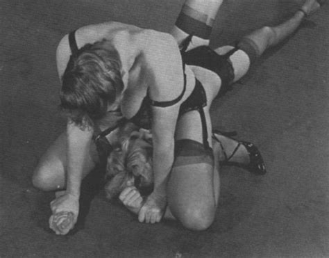 mature women wrestling catfight