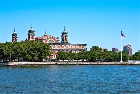 visit governors island nyc ultimate destination  summer activities