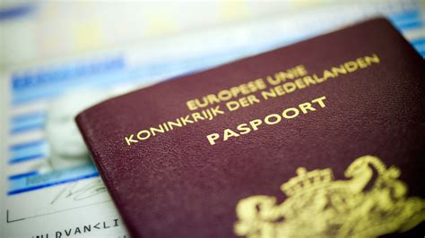 paspoort en id kaart straks tien jaar geldig rtl nieuws