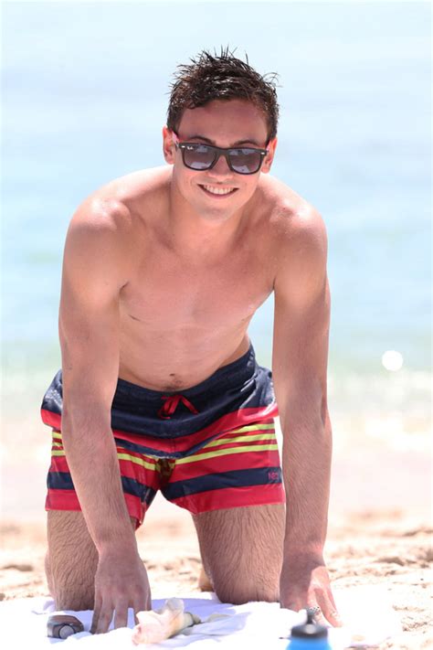 go see geo shirtless sunday slurpee tom daley in ft