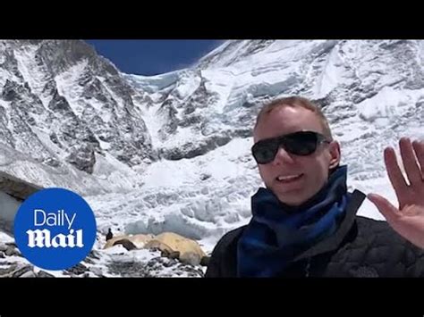 footage shows british climber  mount everest  died  descent youtube