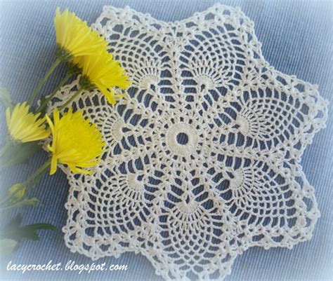 lacy crochet doily   week  small pineapple doily vintage