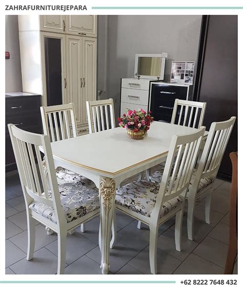 meja makan minimalis  kursi mewah warna putih jual furniture murah
