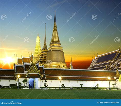 wat phra kaeo bangkok thailand stock photo image  decoration kaeo