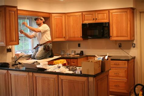 charge  install kitchen cabinets cabinet installation