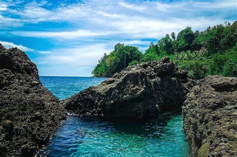 Garis Pantai Luas Wisata Bahari Jadi Destinasi Unggulan Donggala