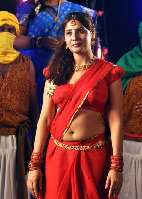 Tamil Hot Actress Rashmi Spicy Red Saree Images Rashmi
