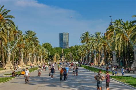nederland  reisadvies voor barcelona aan espanje reis en cultuurmagazine  spanje