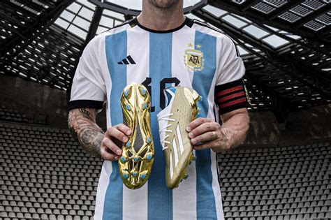 Lionel Messi S Gold Boots For Final World Cup Have Fans Saying He S