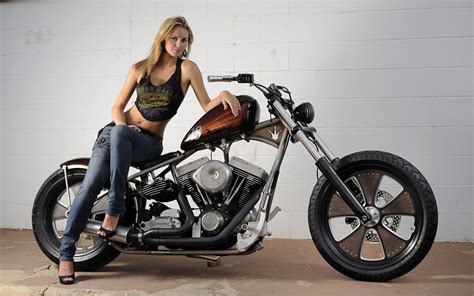 wallpaper harley davidson motorcycle and beautiful girl