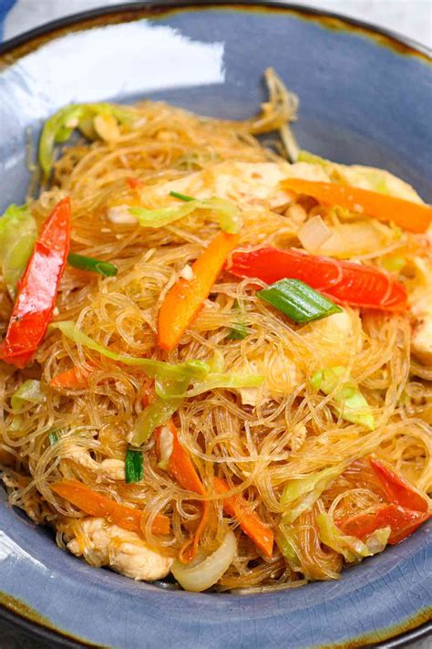 popular rice noodle recipes  chinese   asian cuisine lovers
