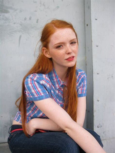 redhead plaid beauty girls pinterest redheads red heads and red hair