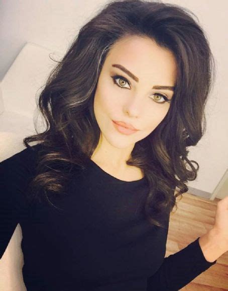 hot and sexy turkish actress tuvana türkay hd photos and wallpapers hd photos tuvana turkay
