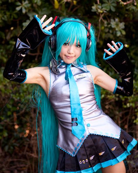 lolydann ~animes and cosplayers hatsume miku cosplay