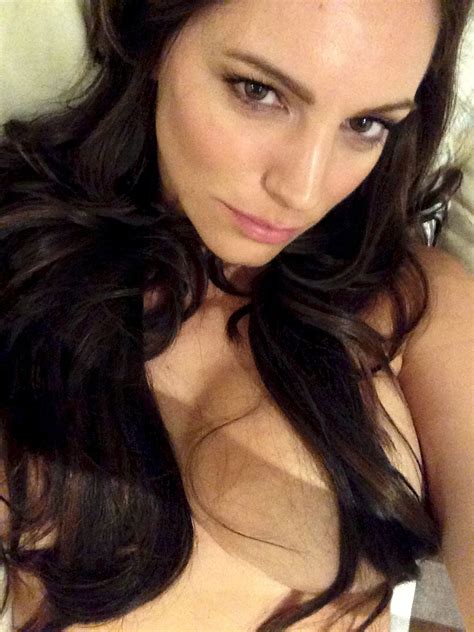 Kelly Brook New Nude Leaked 2 Photos The Fappening