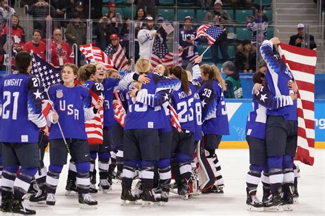 U S Beats Canada For First Women’s Hockey Gold Since 1998 The New