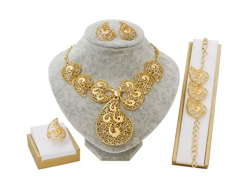 dubai gold jewelry sets  women bridal jewelry butterfly necklace earrings fashion np