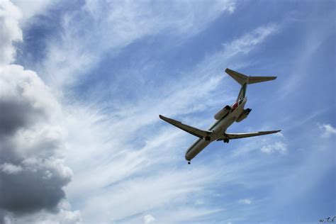 extreme turbulence  flights set  soar  climate change impacts north atlantic jet stream