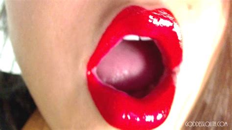 lipstick kiss fetish
