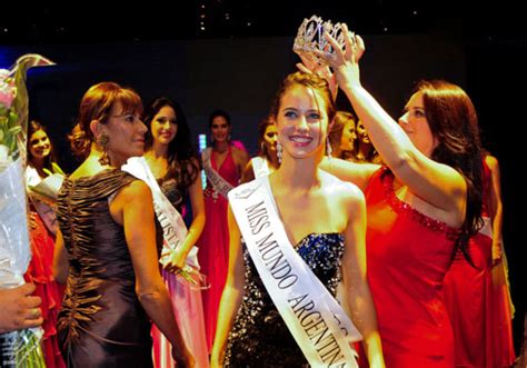 miss teen universe josefina herrero crowned miss argentina world 2012