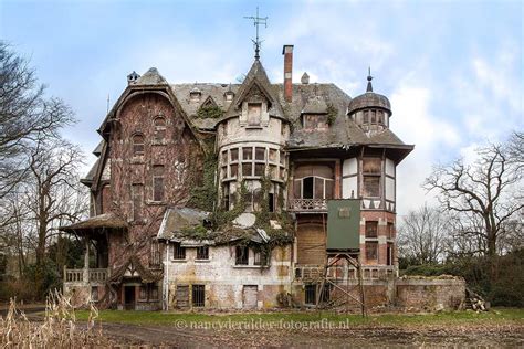 urbex fotografie verlaten gebouwen en vervallen kastelen