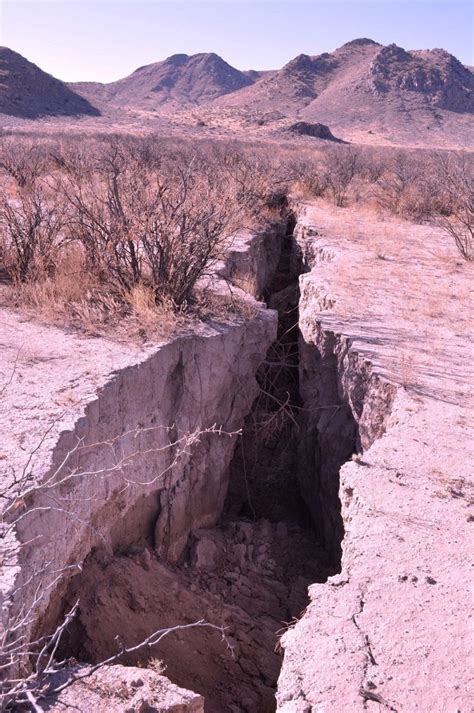 geologic hazards       earth fissures owlcation