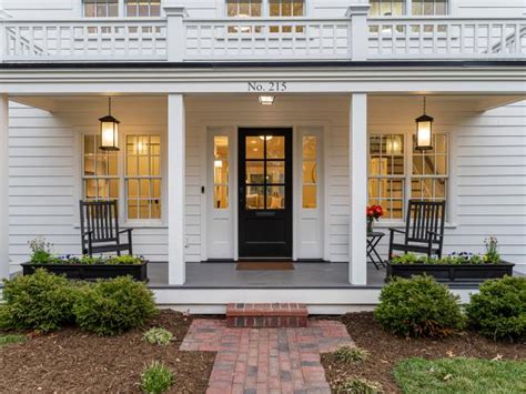 hgtv approved front porch ideas    home hgtv