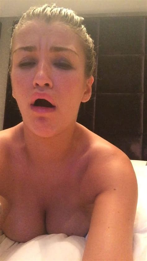 amy willerton orgasm selfie leaked celebrity leaks scandals sex tapes naked celebrities