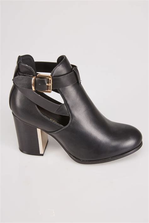 black cut  heeled ankle boots  buckle   fit sizes eeee