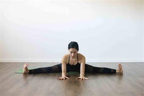 yoga poses  release tight hips  daily mind