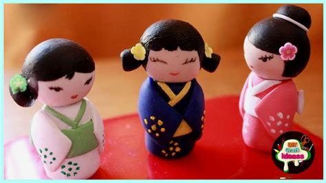japanese dolls diy idea  colour bottles     kokeshi