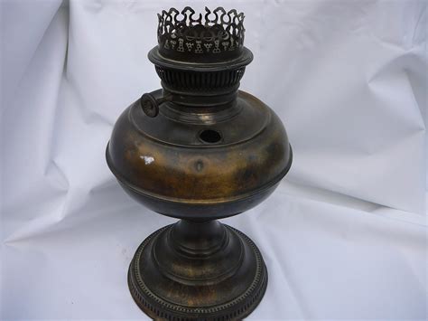 identify  great  brass oil lamp collectors weekly