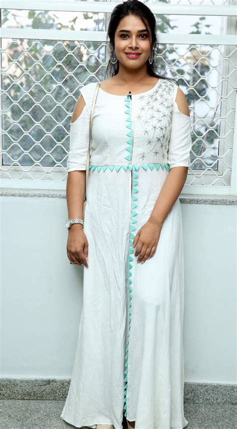 indian tv actress hari teja hot in long white dress tollywood boost