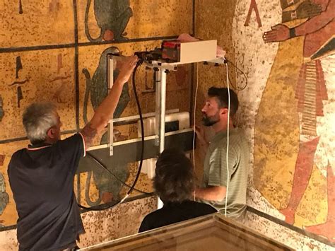 no hidden room in tutankhamun burial chamber egypt