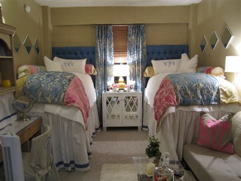 ole miss dorm room goes viral with amazing design makeover