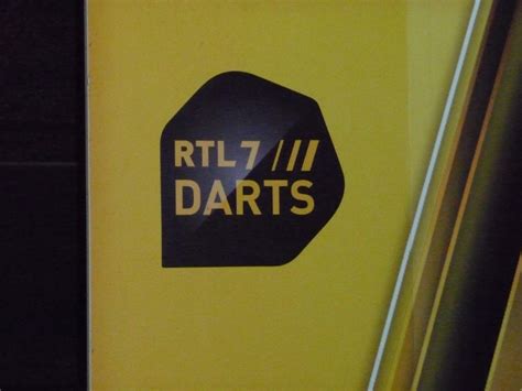 wk darts  aantocht rtl darts radio van start