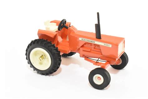 1 64 Allis Chalmers 180 Tractor Daltons Farm Toys