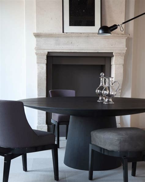 black  pedestal dining table