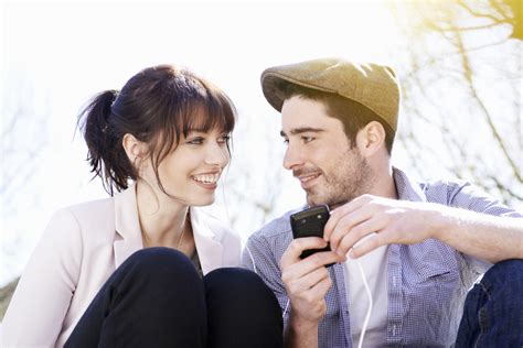 13 things that go through your head before a first date huffpost