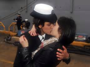 Gay soldiers pics