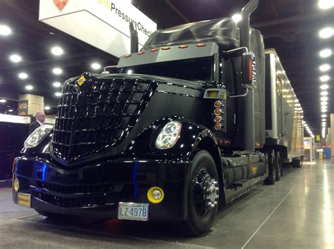 wrap  continentals custom lonestar overdrive owner operators trucking magazine